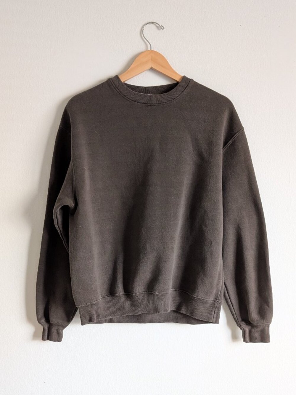 Pull&Bear Striped Vintage-Wash Sweatshirt